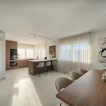 Oceanview Penthouse *