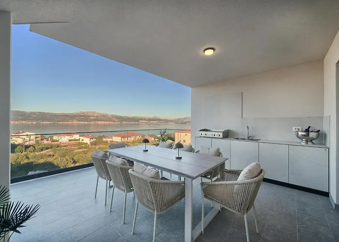 דירה Oceanview Penthouse *