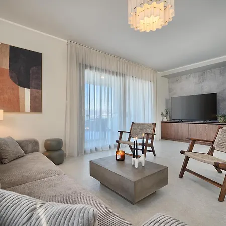 Oceanview Penthouse * 슬라티네