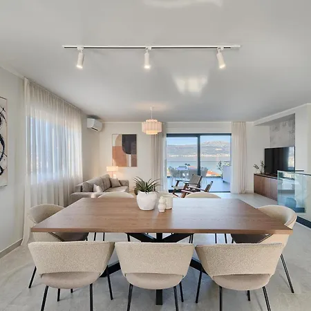 Oceanview Penthouse * Slatine
