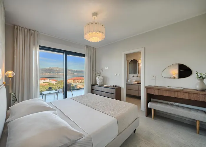 Oceanview Penthouse Slatine